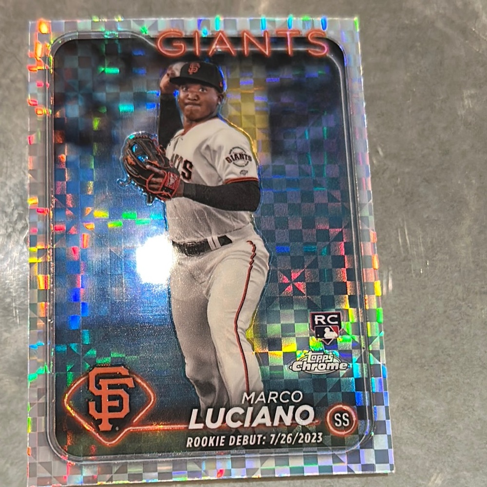 Topps Chrome Giants Rookie Card - Holographic Design